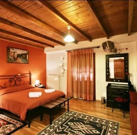 Koustenis Village Otel 3*