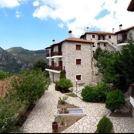 Koustenis Village Szálloda