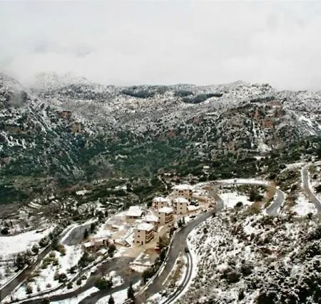 Ξενοδοχείο Koustenis Village