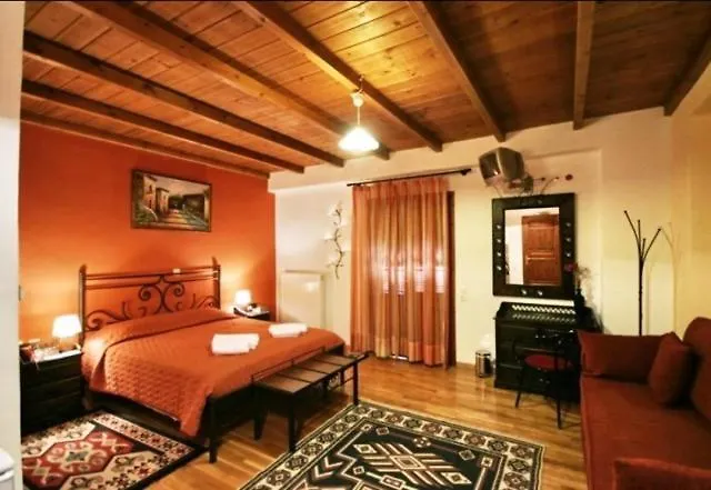 Koustenis Village Szálloda 3*