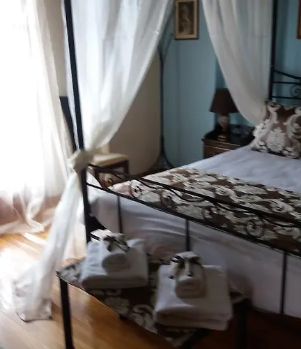 Koustenis Village Szálloda 3*